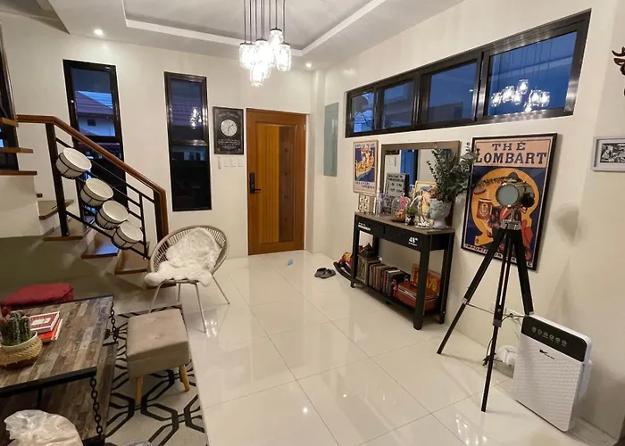 Modern Eclectic Townhouse In Diliman Quezon City